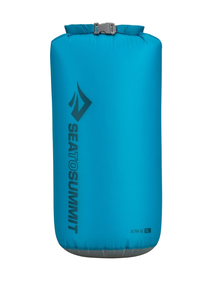 STS_AUDS13BL_UltraSilDrySack_13L_Blue_01.jpg