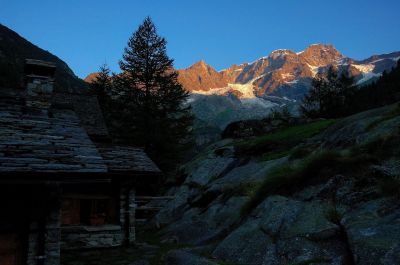 TREK MONTE ROSA