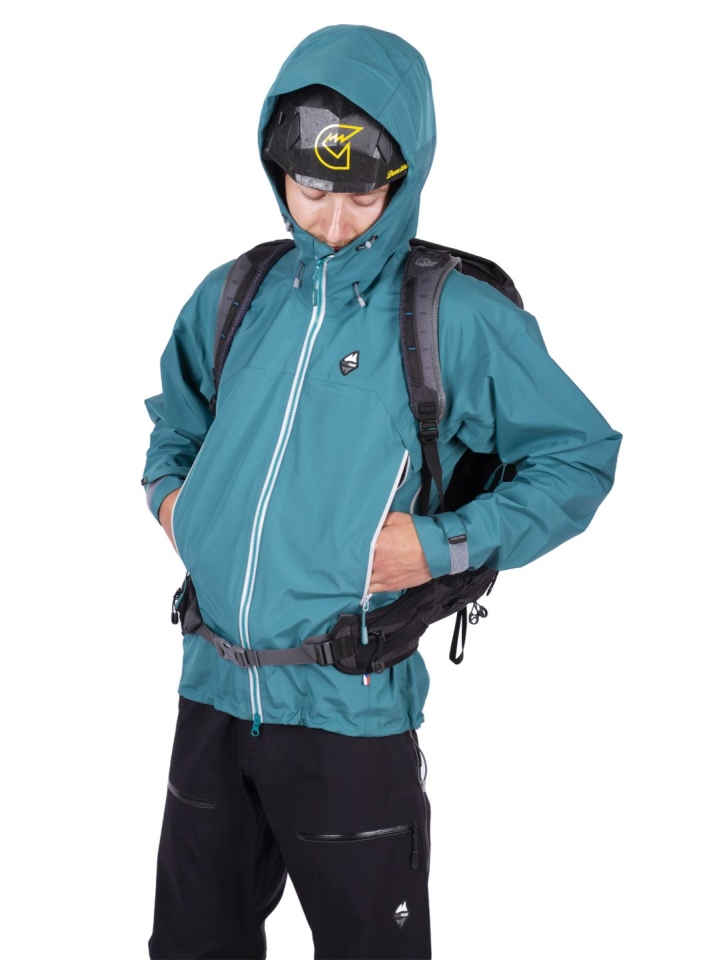 Protector-6.0-Jacket-everglade_kapuce-s-helmou