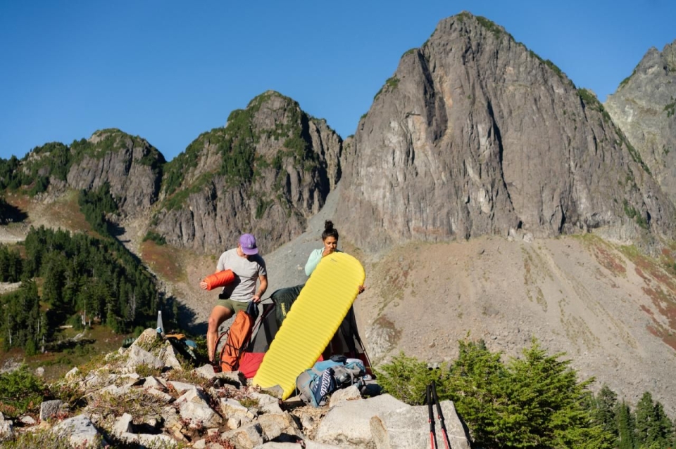   Thermarest NeoAir XLite NXT Large Solar Flare