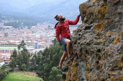 skalní lezení přímo v Huarazu (1).jpg
